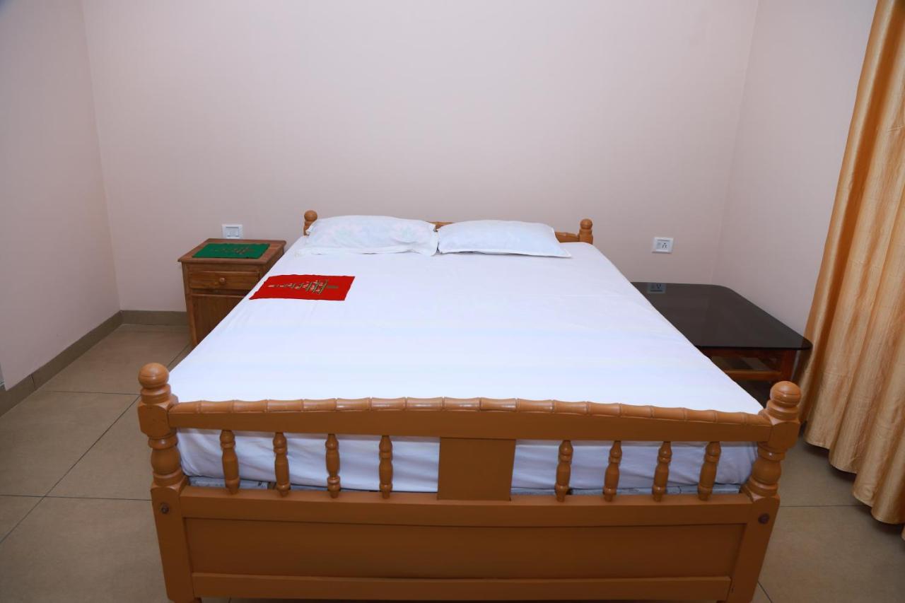 Anand Homestay Kattappana Exteriör bild